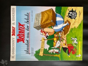 Asterix 32: Asterix plaudert aus der Schule (Softcover)