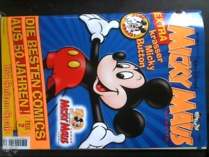 Micky Maus 38/2001 mit Button und Beilagen