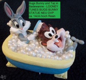 Resin * BUGS BUNNY und Tasmanian Devil in Badewanne * herrliche Unikate  in TOP 