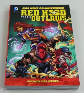 Red Hood und die Outlaws - Megaband 3: Am Ende des Weges