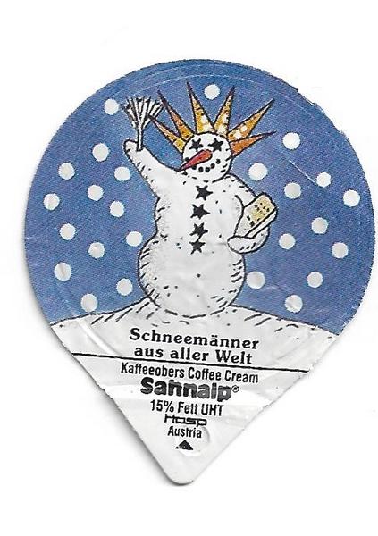 KAFFEERAHMDECKEL aus Österreich: Schneemänner aus aller Welt - USA (Kaffeesahnedeckel)